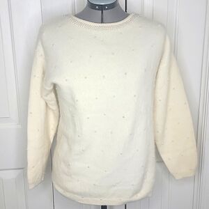 Express Apricot Sweater Lambswool and Angora Blend V Cut Back Size Medium Cream